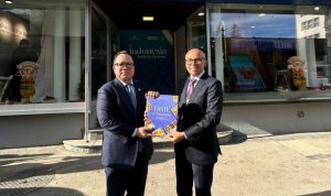 buku-rasa-bhayangkara-nusantara-dipamerkan-di-world-economic-forum-wef-2026-di-davos-swiss-1769155178588_169